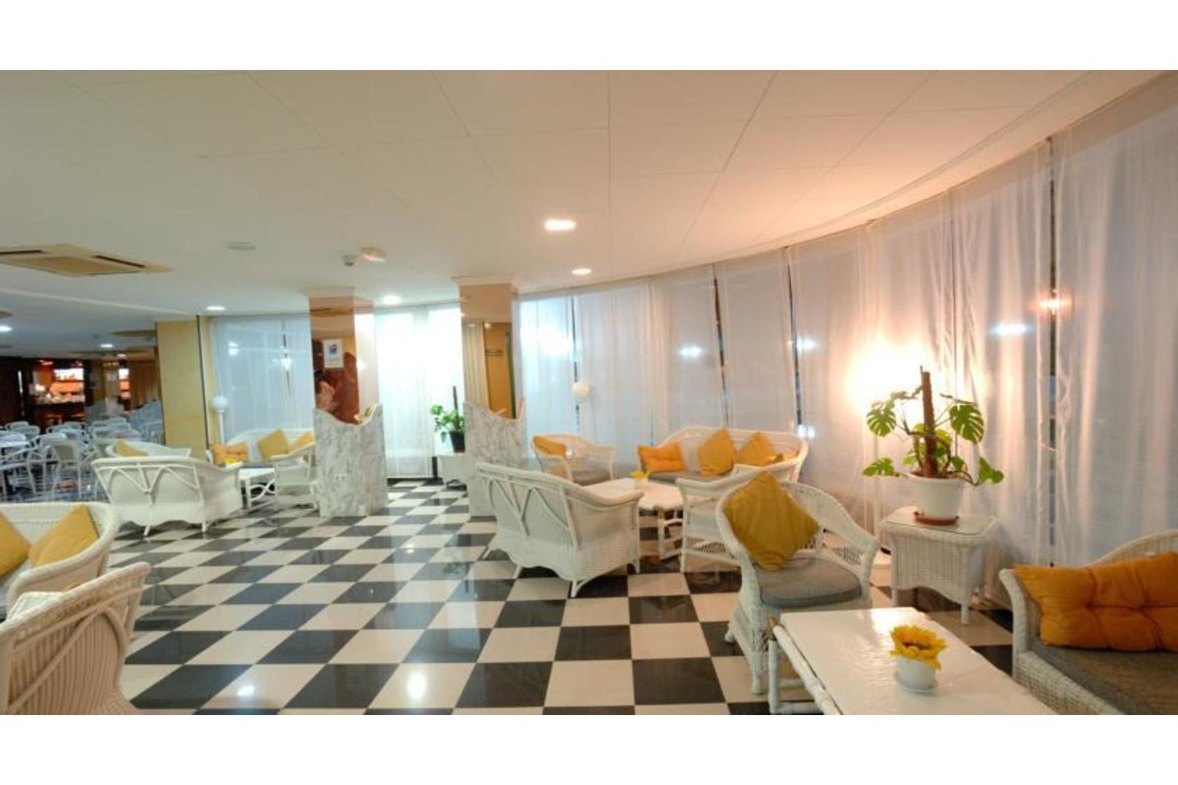 Santa Monica Playa Hotell Salou Exteriör bild