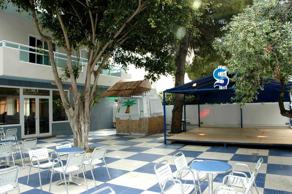 Santa Monica Playa Hotell Salou Exteriör bild